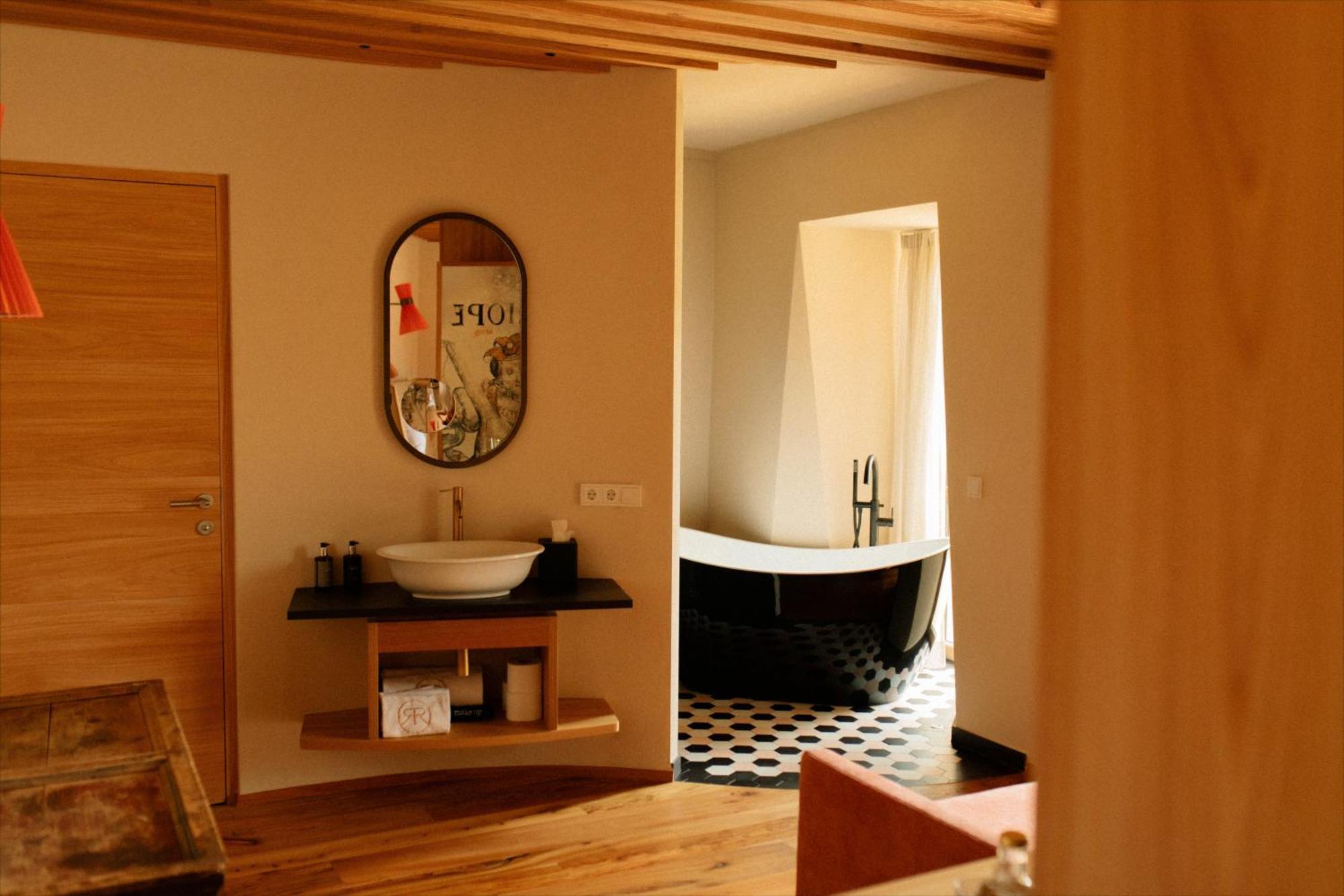 Langenmantel Historic Suites Termeno Dış mekan fotoğraf