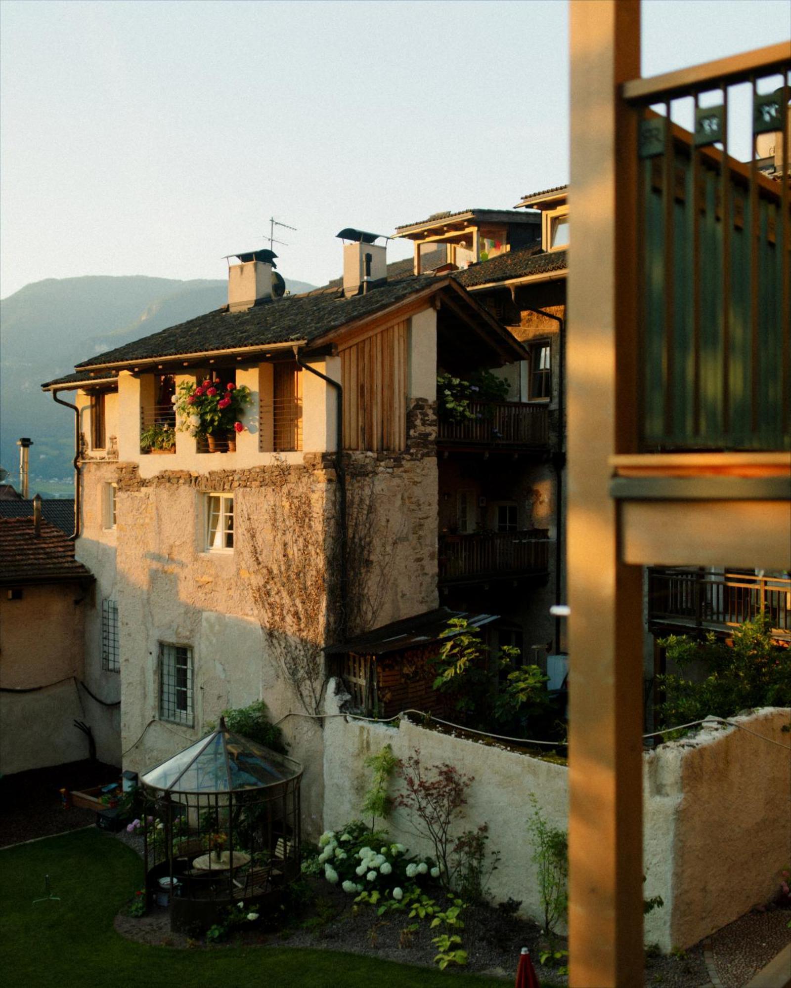 Langenmantel Historic Suites Termeno Dış mekan fotoğraf